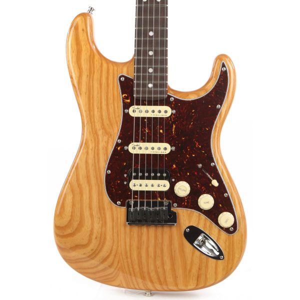 Fender American Ultra Stratocaster HSS Rosewood Fretboard Aged Natural Supply